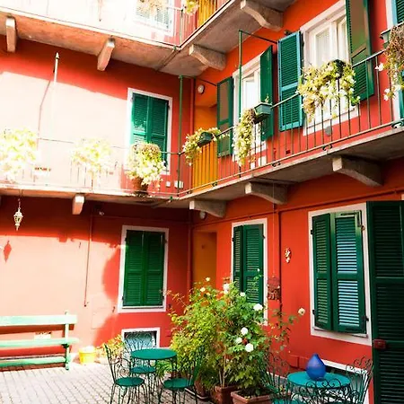 Arcobaleno Guest house 3*